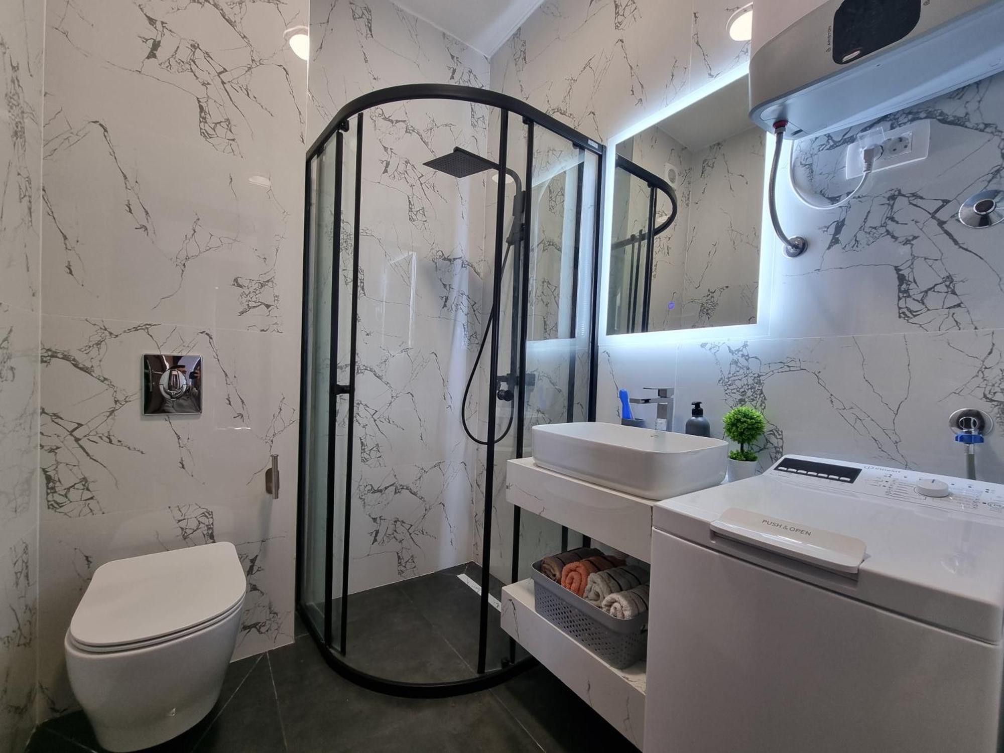Adriatic Apartments Budva Zewnętrze zdjęcie