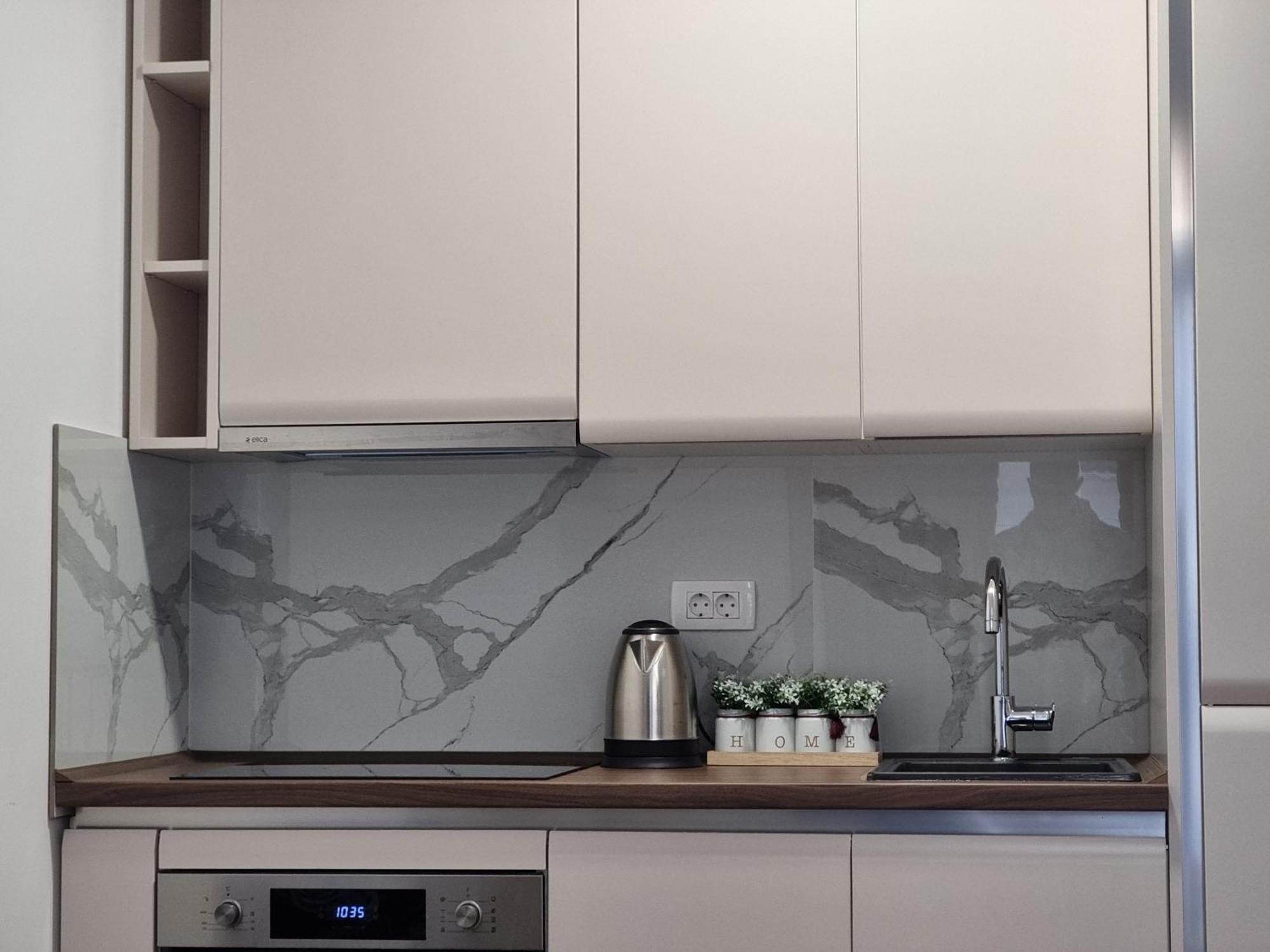 Adriatic Apartments Budva Zewnętrze zdjęcie