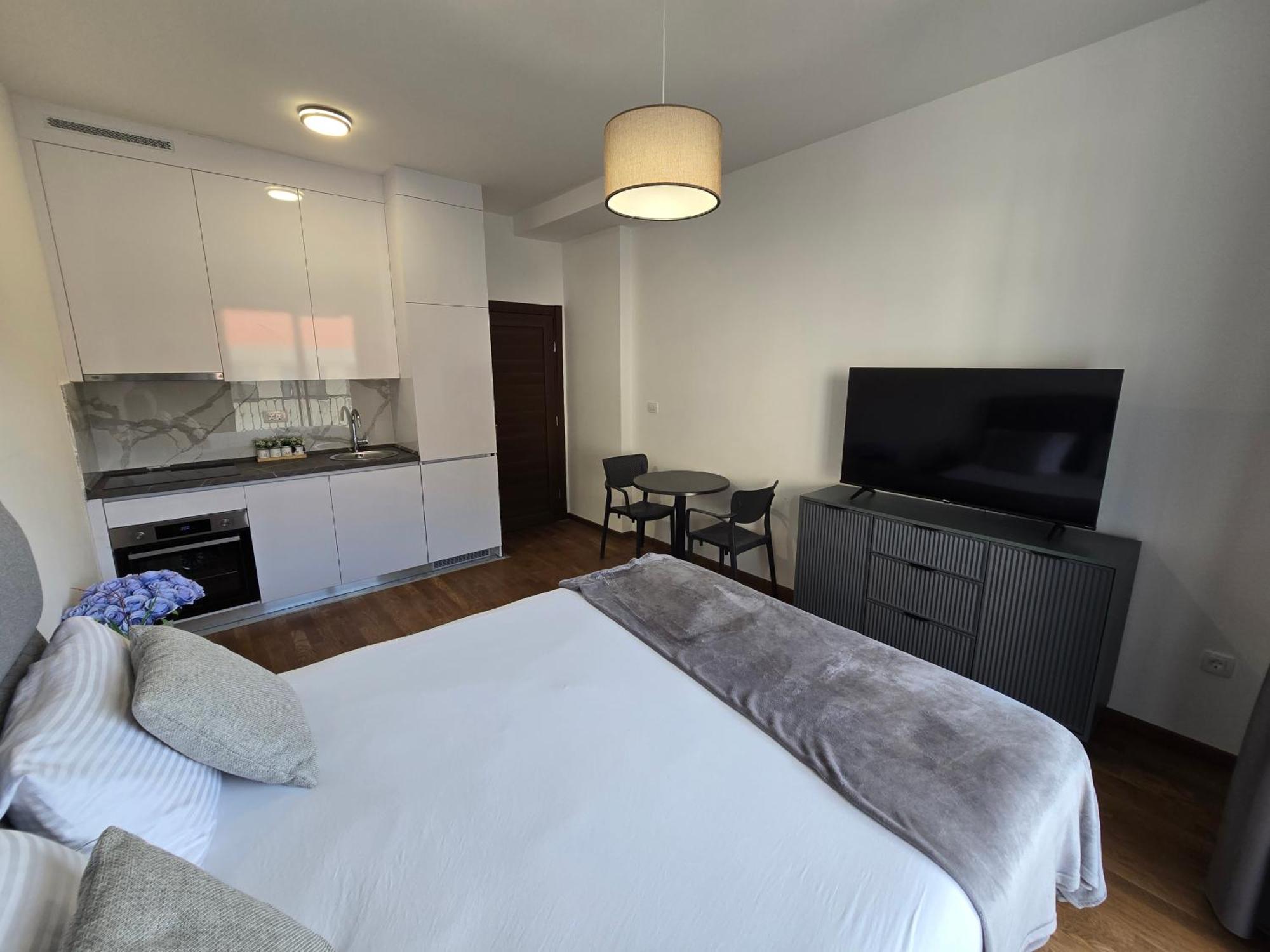 Adriatic Apartments Budva Zewnętrze zdjęcie